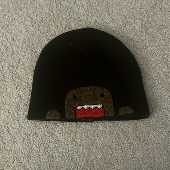 Other - Domo brown beanie